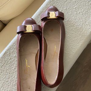 Salvatore Ferragamo Traditional Bow Pump